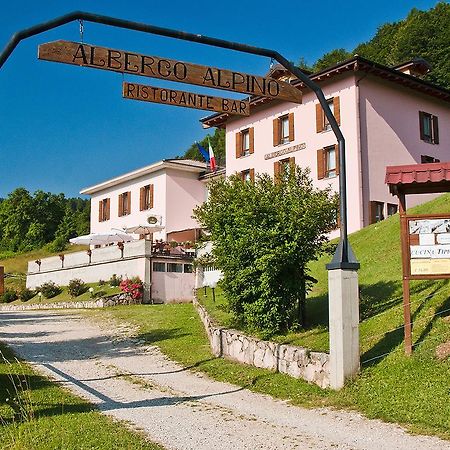 Albergo Alpino Da Tullio Avio Eksteriør bilde