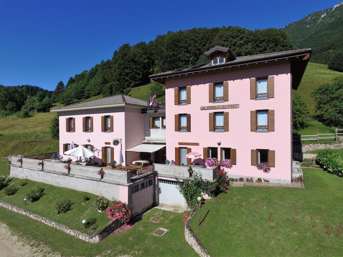 Albergo Alpino Da Tullio Avio Eksteriør bilde